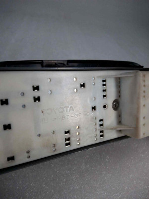 MANDO ELEVALUNAS DELANTERO IZQUIERDO, TOYOTA, AURIS (E15)