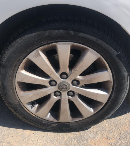 OPEL ASTRA J BERLINA 5P — vehículo donante para recambios 