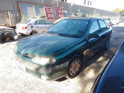 RENAULT LAGUNA (B56)