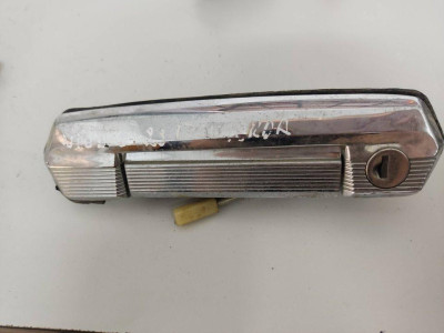 MANETA EXTERIOR DELANTERA IZQUIERDA, Lada, NIVA (2121/21213/21214/21215/2131)