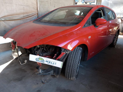 SEAT LEON (1P1)