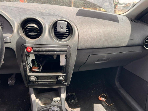  SEAT IBIZA (6L1) 
