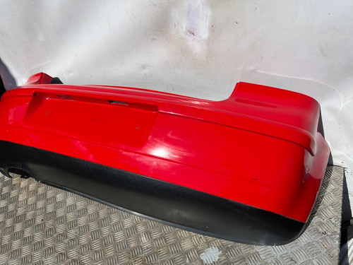 PARAGOLPES TRASERO 