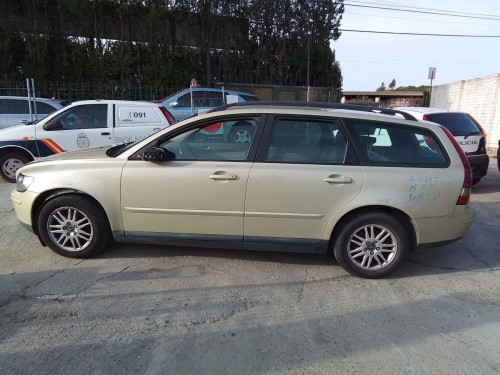  VOLVO V50 FAMILIAR 