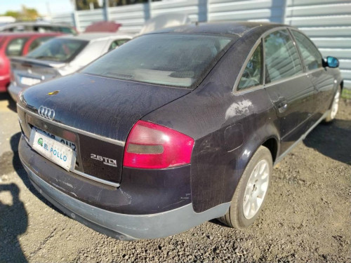  AUDI A6 BERLINA (4B2) 