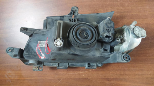 FARO DERECHO Peugeot PARTNER (S1)(07.1996) 