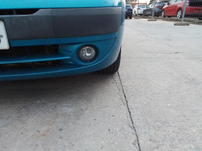 FARO ANTINIEBLA IZQUIERDO, RENAULT, CLIO II FASE II (B/CB0)