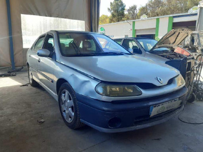 RENAULT LAGUNA (B56)