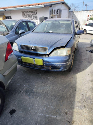 OPEL ASTRA G BERLINA — vehículo donante para recambios 