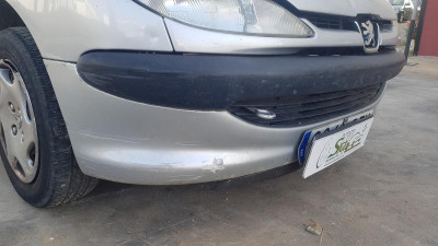 PARAGOLPES DELANTERO Peugeot 206 Berlina 4-pt. (09.2006->)