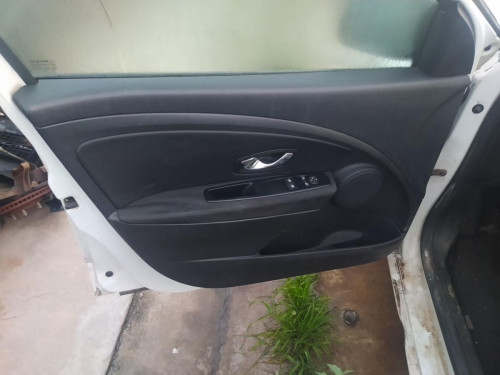 MANETA INTERIOR DELANTERA IZQUIERDA Renault MEGANE III BERLINA 5P 