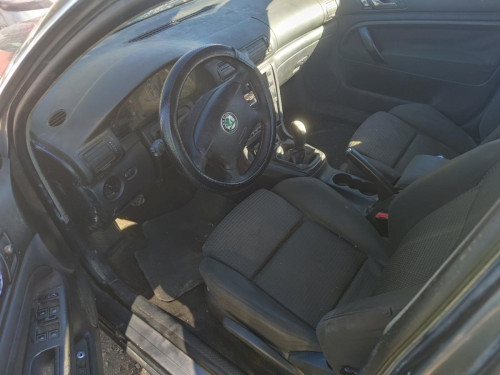  SKODA SUPERB (3U4) 