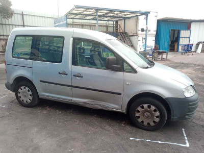 VOLKSWAGEN CADDY (2K)(02.2004)