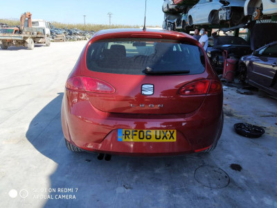 SEAT LEON (1P1)