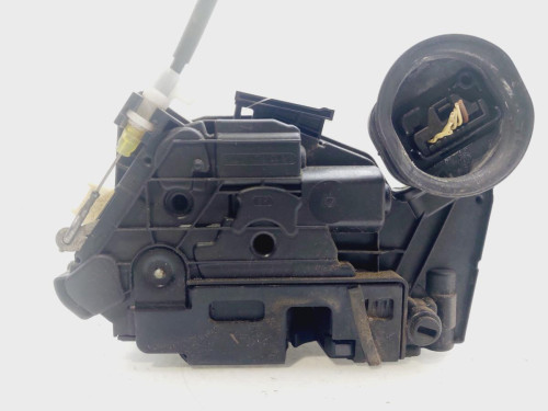 CERRADURA PUERTA TRASERA DERECHA Volkswagen GOLF VI (5K1)(10.2008) 