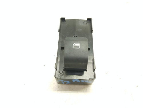  MANDO ELEVALUNAS TRASERO IZQUIERDO HYUNDAI TUCSON (TL) 