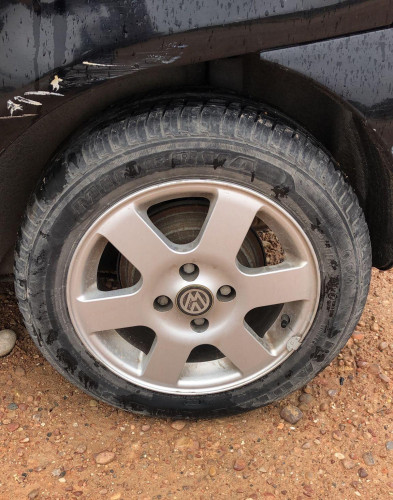 VOLKSWAGEN LUPO (6X1/6E1) — vehículo donante para recambios 