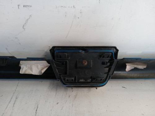  REJILLA DELANTERA PEUGEOT 206 
