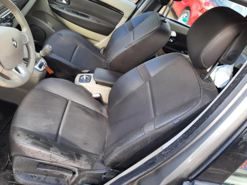  RENAULT SCENIC III (JZ) 