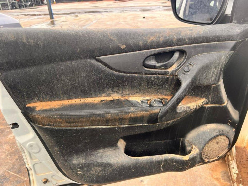  NISSAN QASHQAI (J11E) 