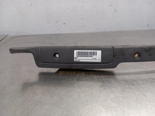 MOLDURA NISSAN CABSTAR E 
