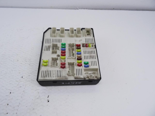 CAJA RELES / FUSIBLES RENAULT MEGANE III BERLINA 5P 