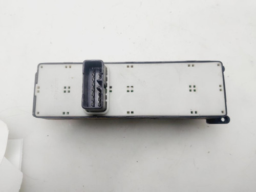 MANDO ELEVALUNAS DELANTERO IZQUIERDO KIA RIO (JB) 