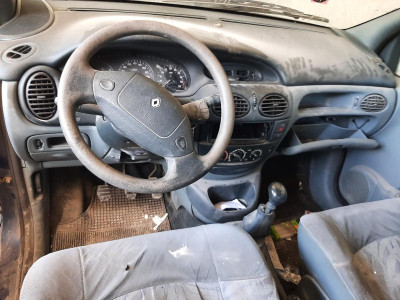 RENAULT MEGANE I SCENIC (JA0)