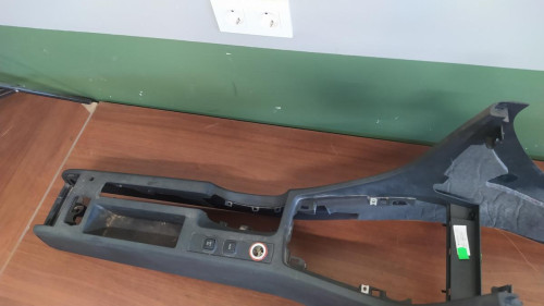 CONSOLA CENTRAL Seat EXEO BERLINA (3R2) 
