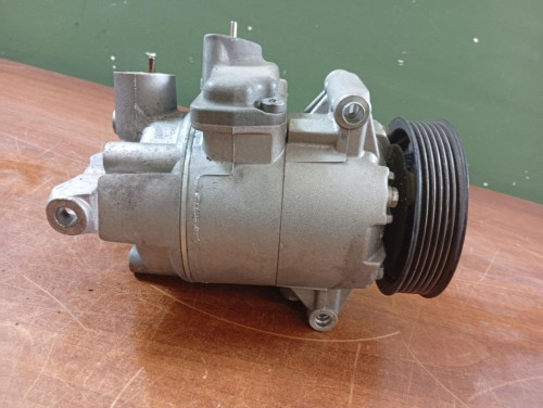 COMPRESOR AIRE ACONDICIONADO Volkswagen POLO V (6R1) 