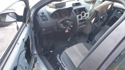 RENAULT MEGANE II CLASSIC BERLINA