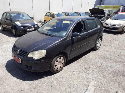VOLKSWAGEN POLO IV (9N3)