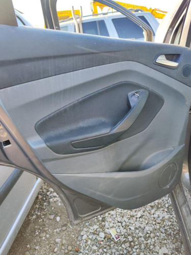 GUARNECIDO PUERTA TRASERA IZQUIERDA de segunda mano