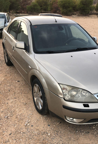 FORD MONDEO BERLINA (GE) — автомобиль-донор на запчасти 
