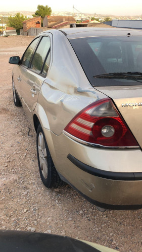 FORD MONDEO BERLINA (GE) — автомобиль-донор на запчасти 