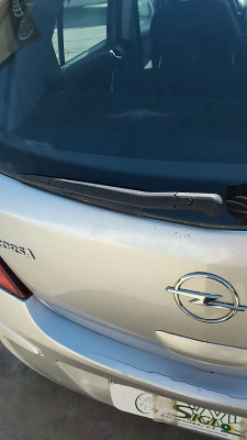 BRAZO LIMPIA TRASERO Opel Corsa D (2006->)