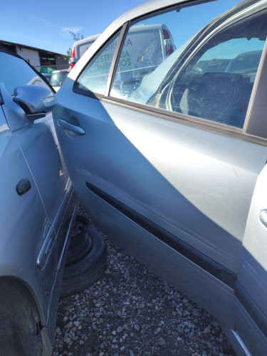 PUERTA TRASERA DERECHA Renault LAGUNA II (BG0) 