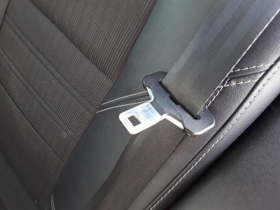 CINTURON SEGURIDAD TRASERO IZQUIERDO