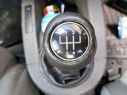  AUDI A2 (8Z) 