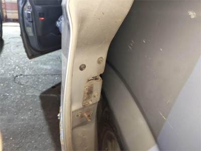 CERRADURA PUERTA TRASERA IZQUIERDA