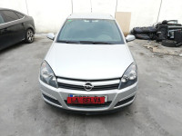 OPEL ASTRA H BERLINA