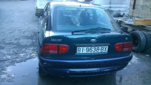  FORD ESCORT BERL./TURNIER 