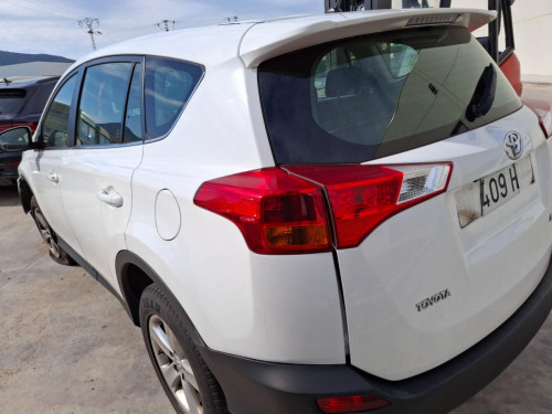 TOYOTA RAV4 (A4) — автомобиль-донор на запчасти 