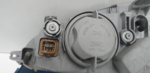 FARO DERECHO Chevrolet REZZO 