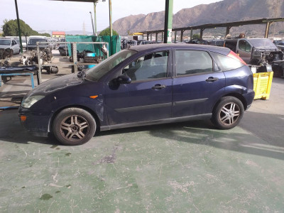 FORD FOCUS BERLINA (CAK)