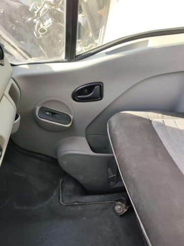 GUARNECIDO PUERTA DELANTERA DERECHA NISSAN INTERSTAR (X70) 