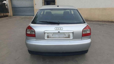 AUDI A3 (8L)