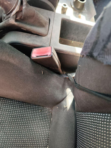 ENGANCHE CINTURON DELANTERO IZQUIERDO Opel ASTRA H GTC 