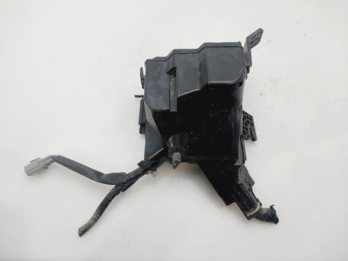 CAJA RELES / FUSIBLES Mazda 2 BERLINA (DE) 