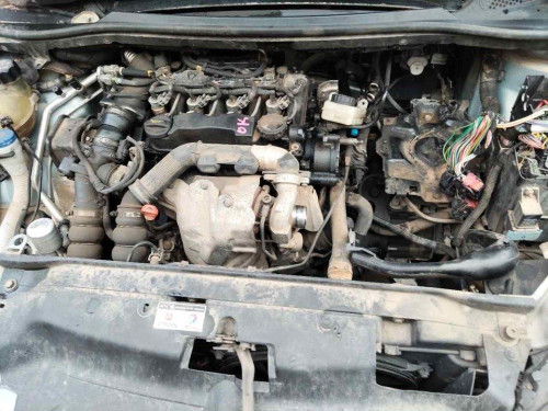 CONDENSADOR / RADIADOR AIRE ACONDICIONADO Citroen C4 BERLINA 